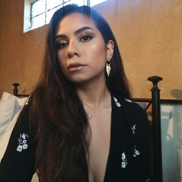 ✺ Meet The Posher ✺ - Picture 1 of 6